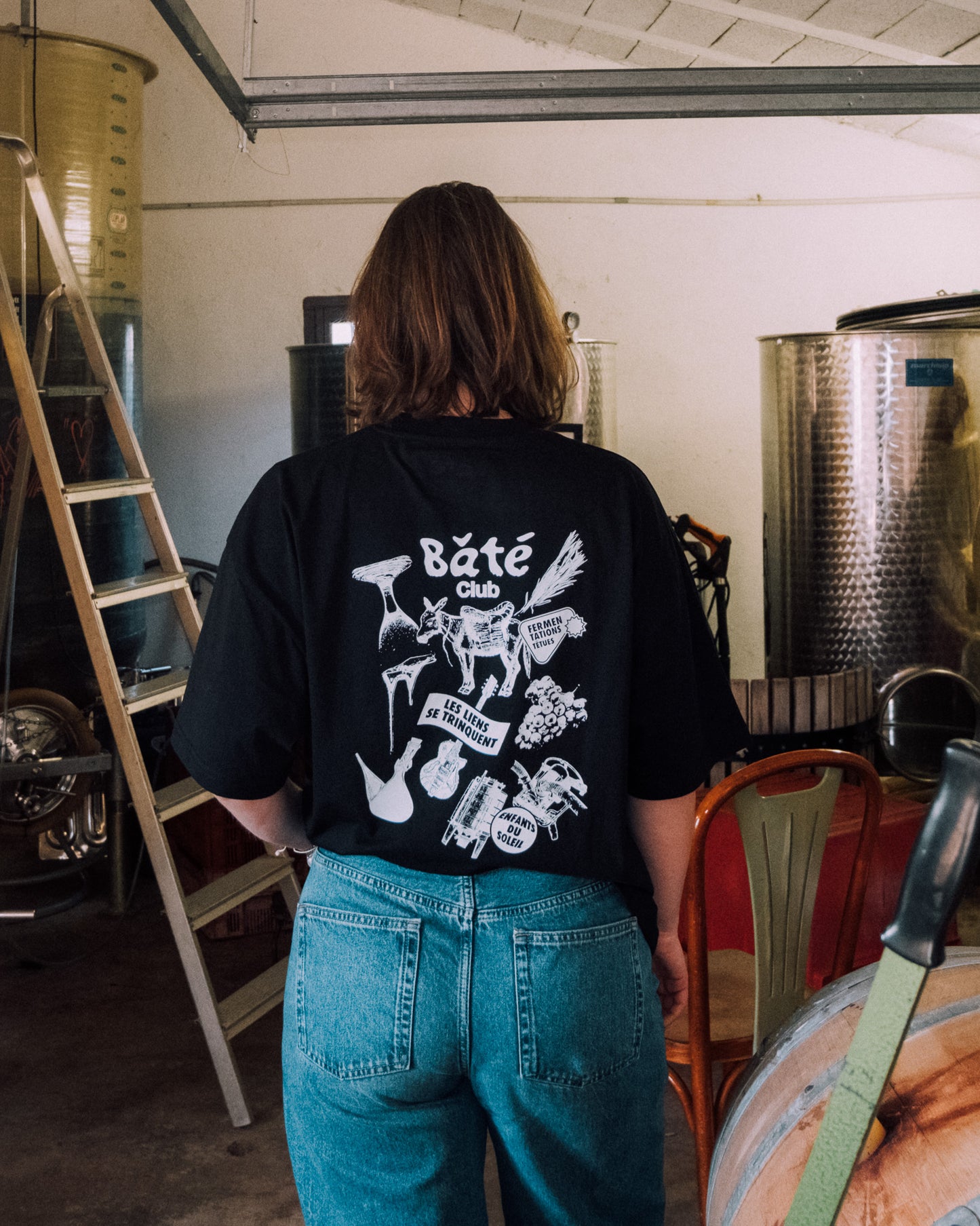 T-shirt Bâté Club oversize noir - Unisexe