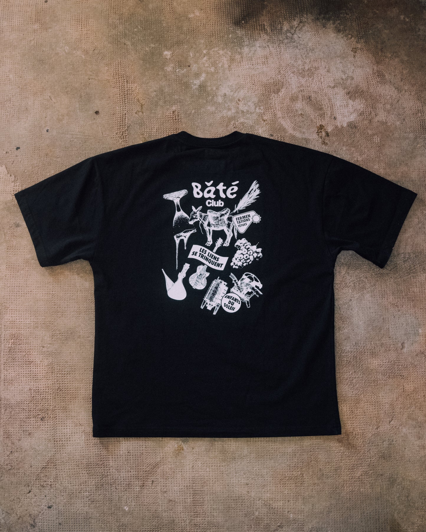 T-shirt Bâté Club oversize noir - Unisexe