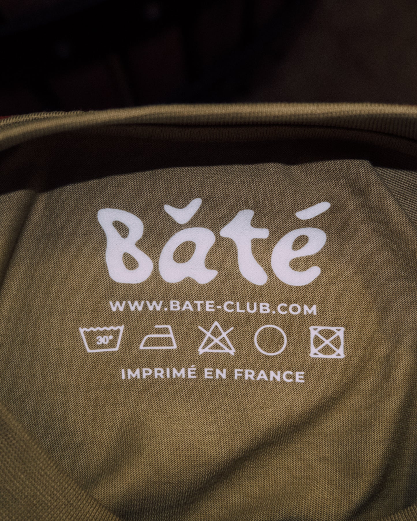 T-shirt Bâté Club vert kaki - Unisexe